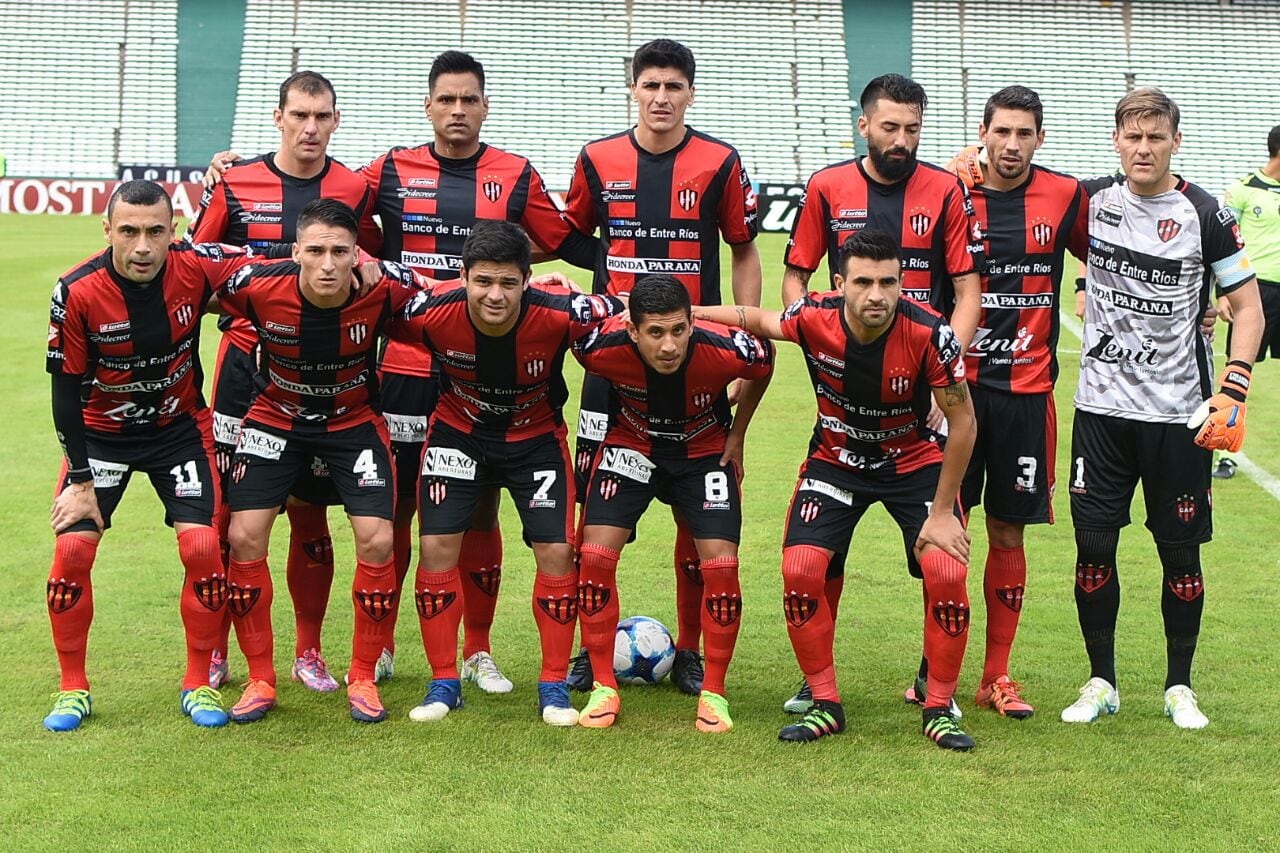 Belgrano contra Patronato, en el segundo partido sin público. Foto: Lucio Casalla / ElDoce.tv