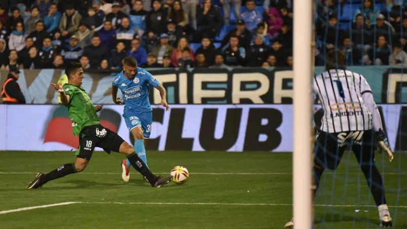 Belgrano debutó, en la Superliga, con un empate sin goles ante San Martín de San Juan. Foto: Lucio Casalla/ElDoce.tv