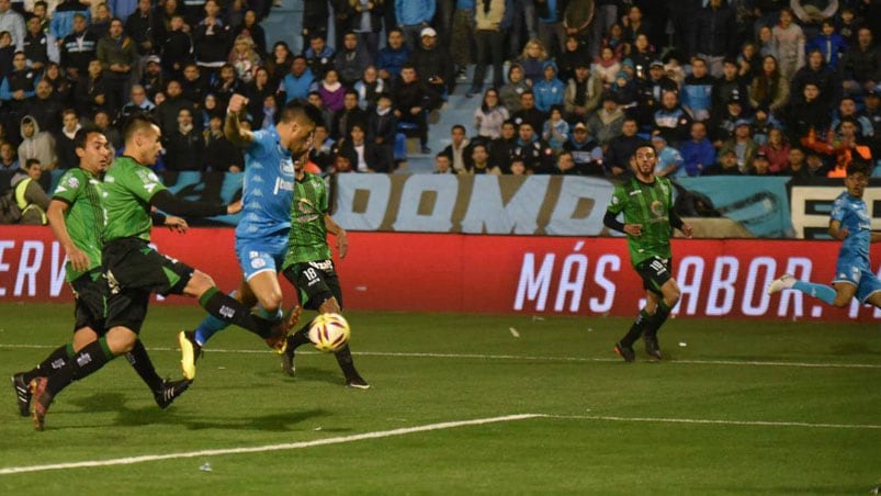 Belgrano debutó, en la Superliga, con un empate sin goles ante San Martín de San Juan. Foto: Lucio Casalla/ElDoce.tv