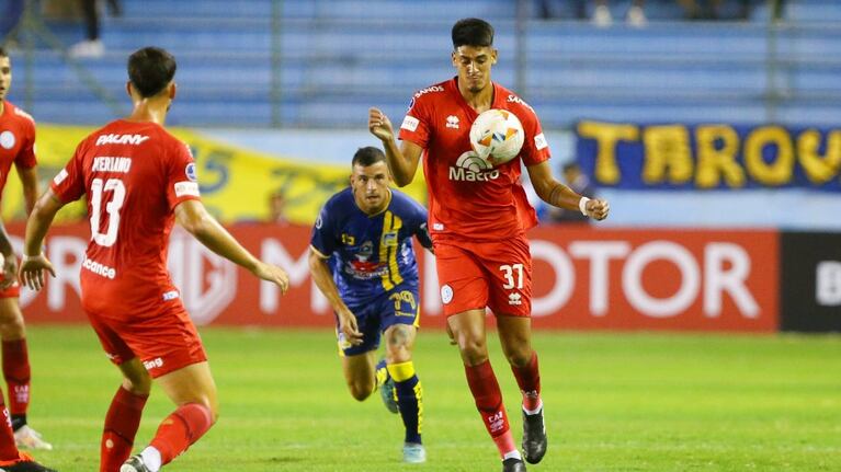 Belgrano-Delfín por la segunda fecha del Grupo C.