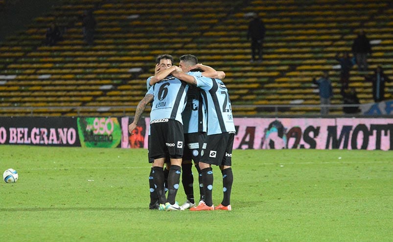 Belgrano ganó "a lo Belgrano" en la noche del Kempes. Foto: Lucio Casalla / ElDoce.tv.