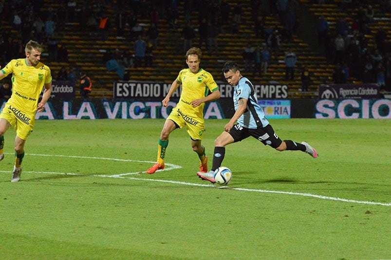 Belgrano ganó "a lo Belgrano" en la noche del Kempes. Foto: Lucio Casalla / ElDoce.tv.