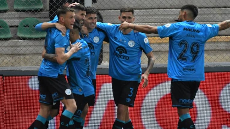 Belgrano ganó con autoridad y pasó a semifinales de la Copa Argentina.
