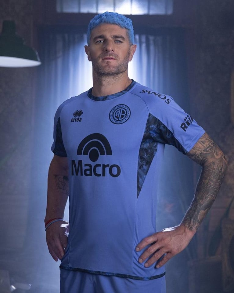 Belgrano lanzó su nueva camiseta en honor al Potro Rodrigo