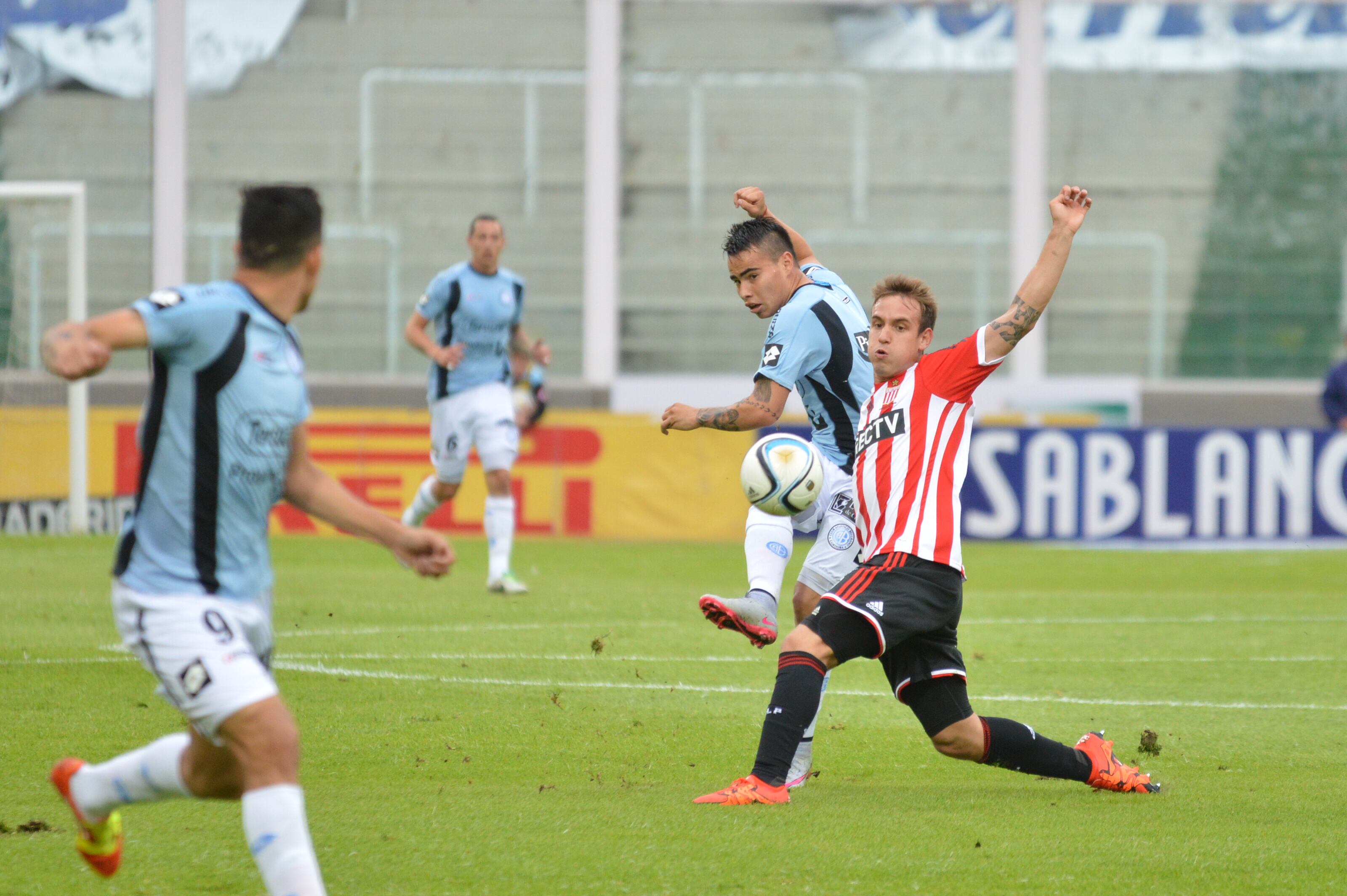 Belgrano le ganó por 2 a 1 a Estudiantes de La Plata en el Kempes. Foto: Lucio Casalla