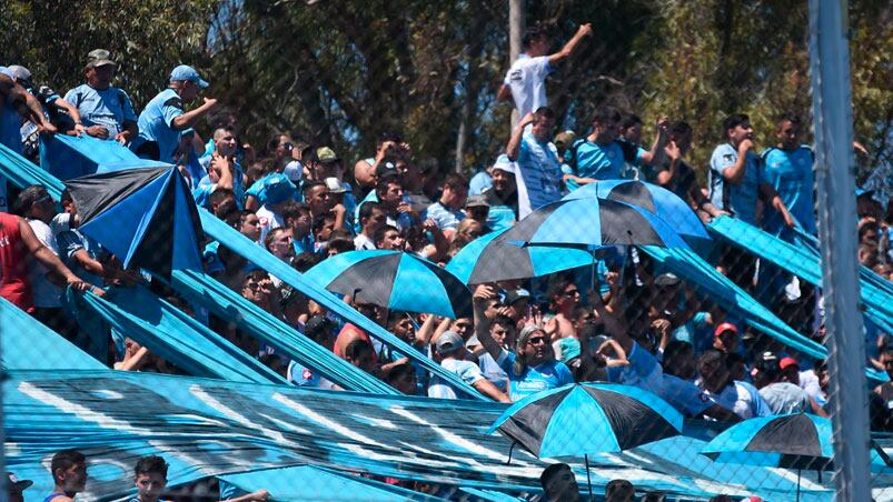 Belgrano mejoró, pero no logró marcar contra Independiente.  Foto: Lucio Casalla / ElDoce.tv