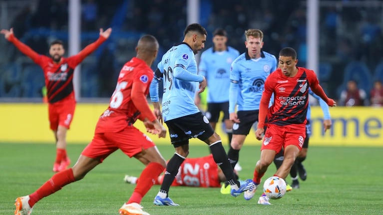 Belgrano perdió en el Kempes y quedó eliminado de la Sudamericana.