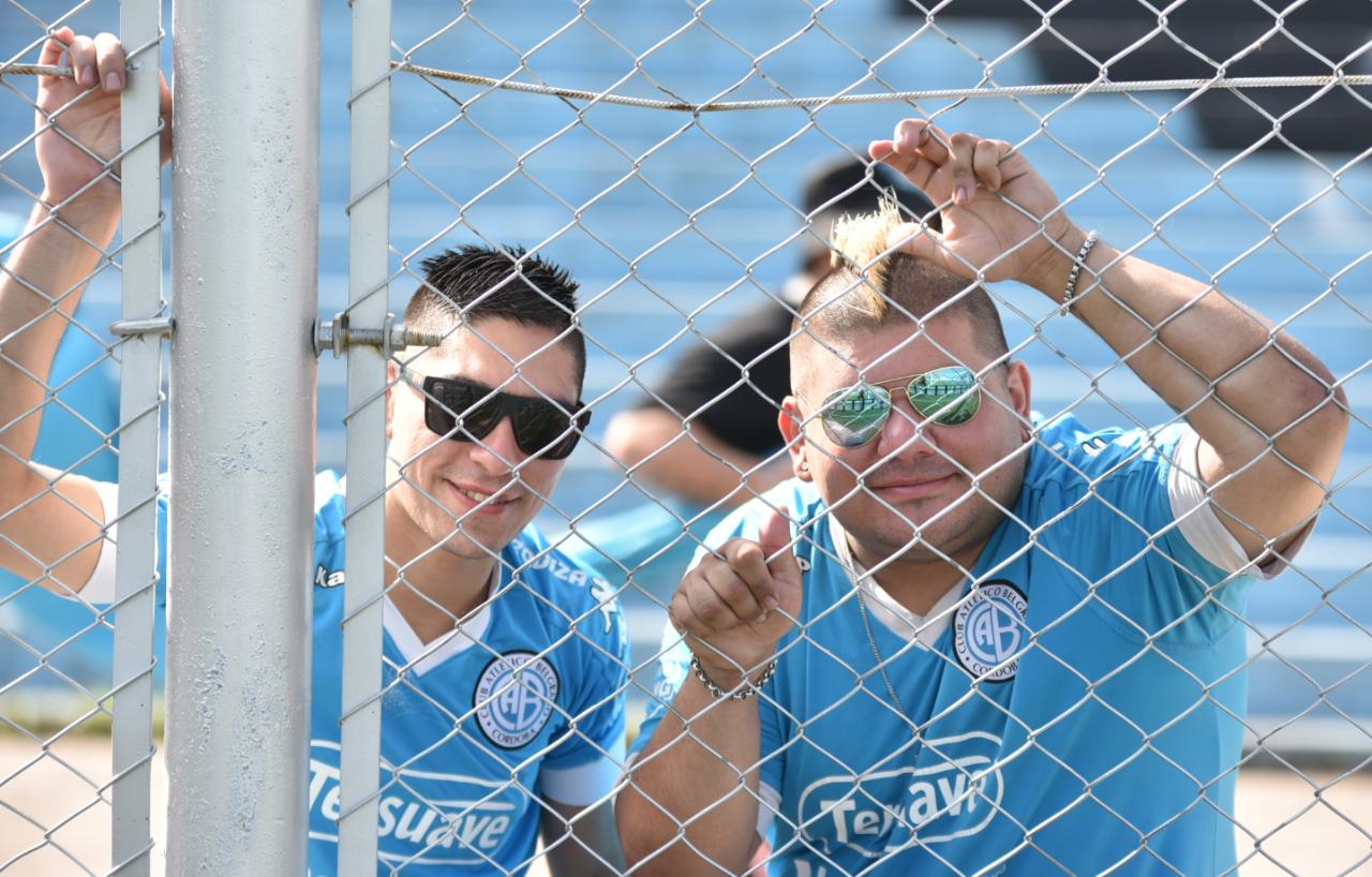 Belgrano recibió a Colón en un estadio que lució colmado. Foto: Lucio Casalla / ElDoce.tv