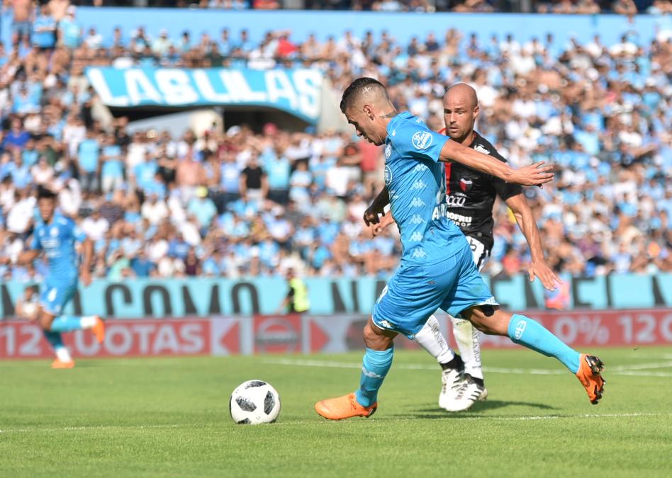 Belgrano recibió a Colón en un estadio que lució colmado. Foto: Lucio Casalla / ElDoce.tv.