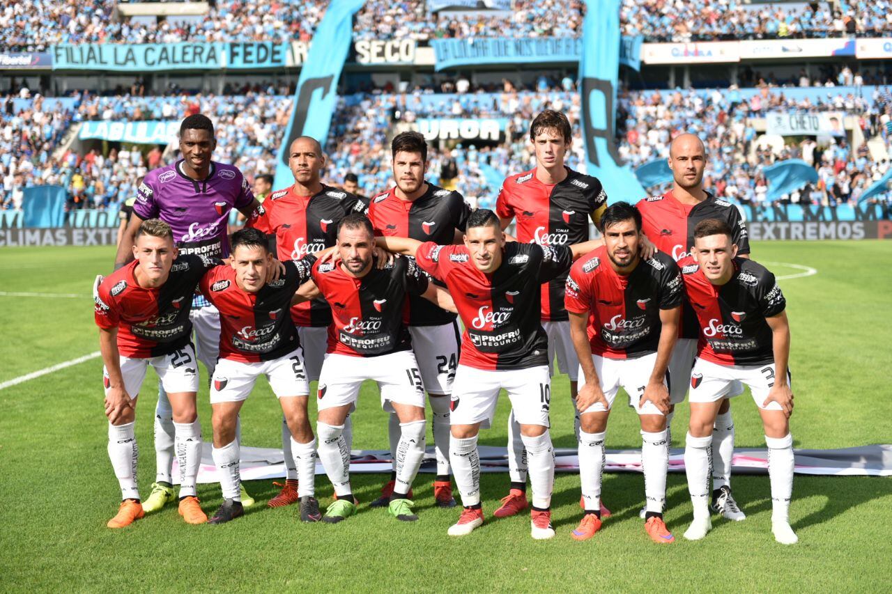 Belgrano recibió a Colón en un estadio que lució colmado. Foto: Lucio Casalla / ElDoce.tv