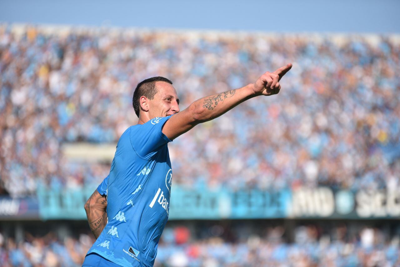 Belgrano recibió a Colón en un estadio que lució colmado. Foto: Lucio Casalla / ElDoce.tv