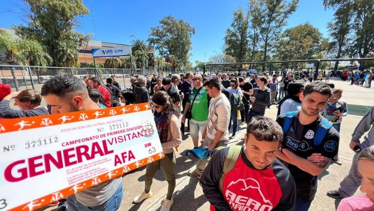 Belgrano recibirá a Chacarita en el Kempes: cómo será la venta de entradas