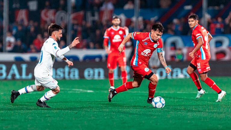 Belgrano rescató un empate en su visita a Tigre. Foto: Prensa Belgrano.