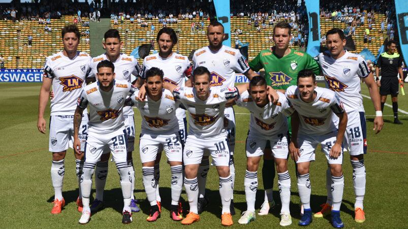 Belgrano sigue sin ganar de local por el campeonato. Foto: Lucio Casalla/ElDoce.tv