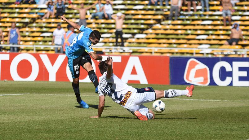 Belgrano sigue sin ganar de local por el campeonato. Foto: Lucio Casalla/ElDoce.tv