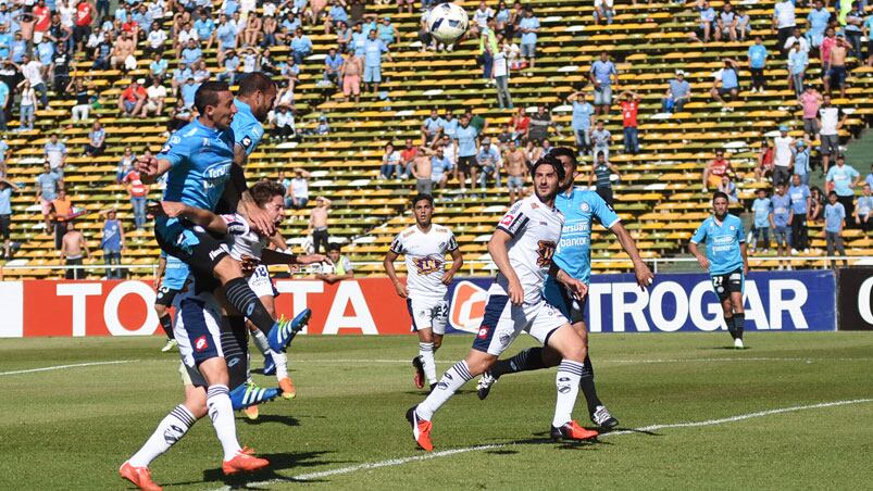 Belgrano sigue sin ganar de local por el campeonato. Foto: Lucio Casalla/ElDoce.tv