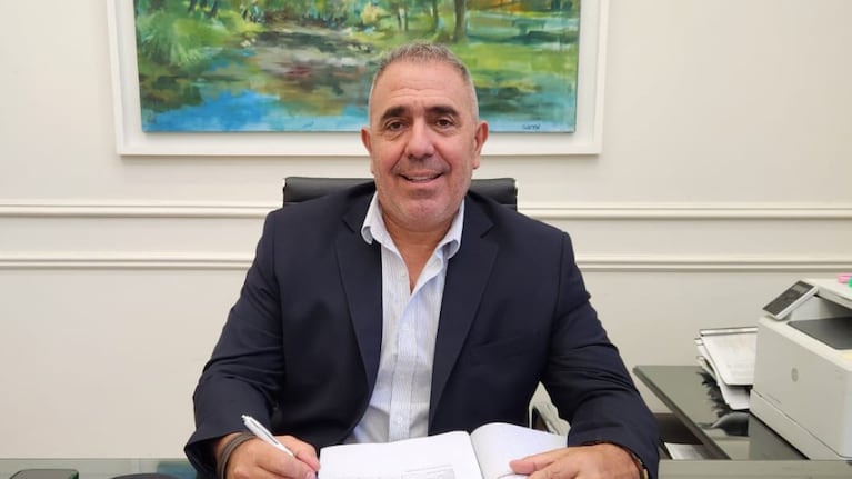 Beltrán Corvalán cobra unos 9 millones en el Tribunal de Cuentas.