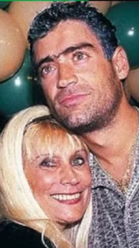 Betty Olave comentó un video de La Moza y mencionó la similitud con los inicios del Potro Rodrigo