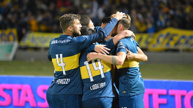 Boca terminó regalándole una fiesta a los hinchas cordobeses. Foto: Lucio Casalla / ElDoce.tv.