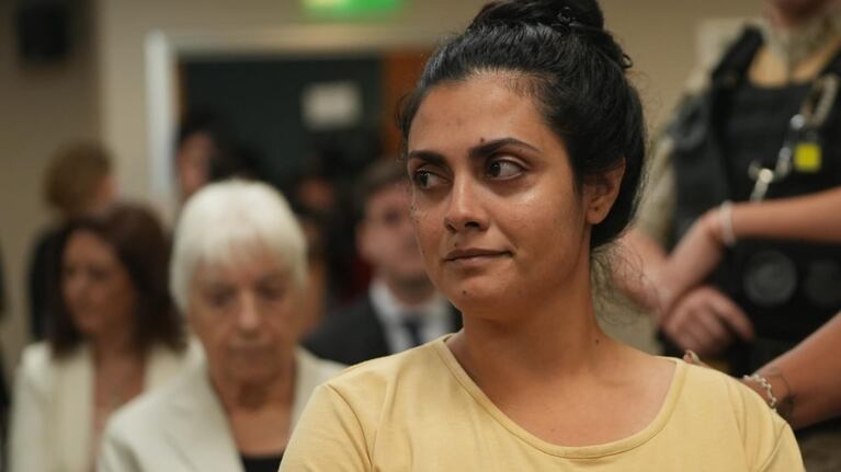Brenda Agüero y Liliana Asís, en la primera jornada del juicio por el Neonatal. Foto: Lucio Casalla / El Doce.