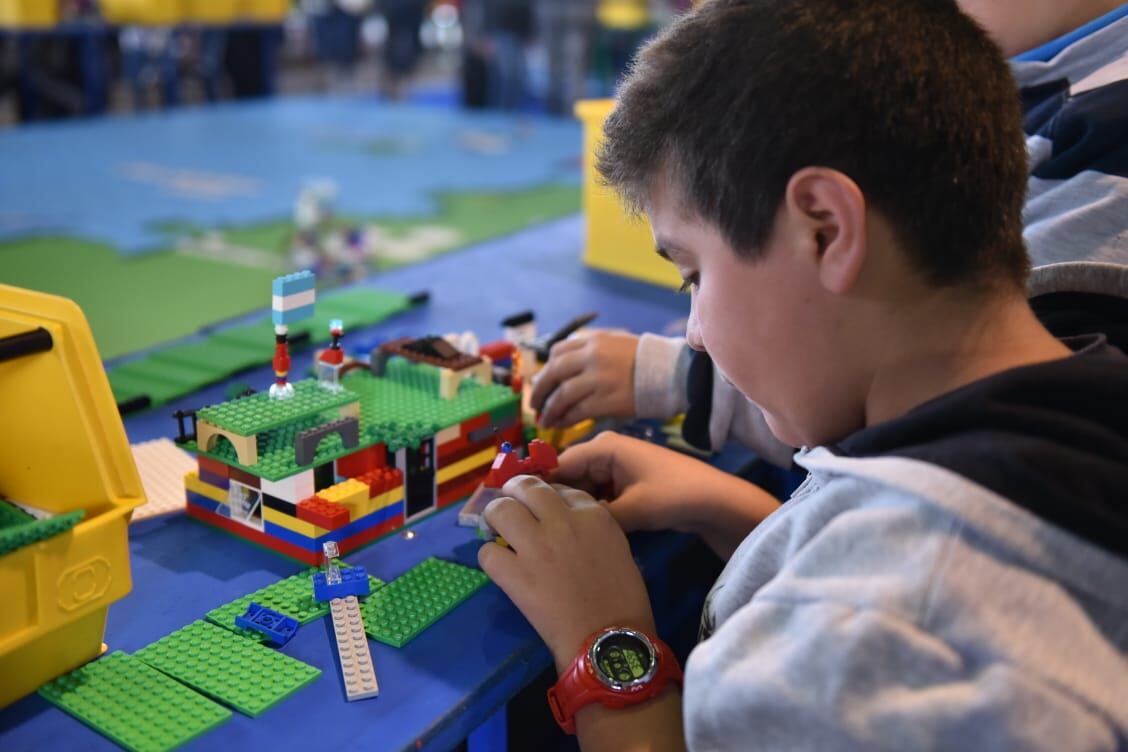 Bricklive, un espacio para chicos y grandes. Foto: Lucio Casalla / ElDoce.tv.