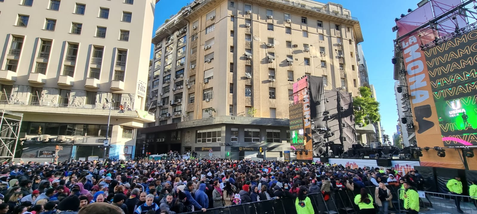 Buenos Aires se prepara para recibir al rey el cuarteto. Fotos: Lucio Casalla/ElDoce.