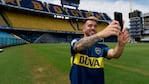 Buffa ya posó con la camiseta de Boca en la Bombonera.