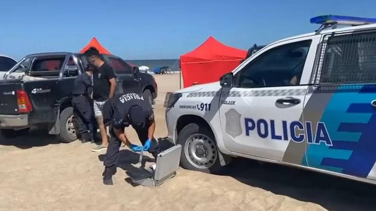 Buscan a dos amigos que entraron al mar en kayak y jamás volvieron