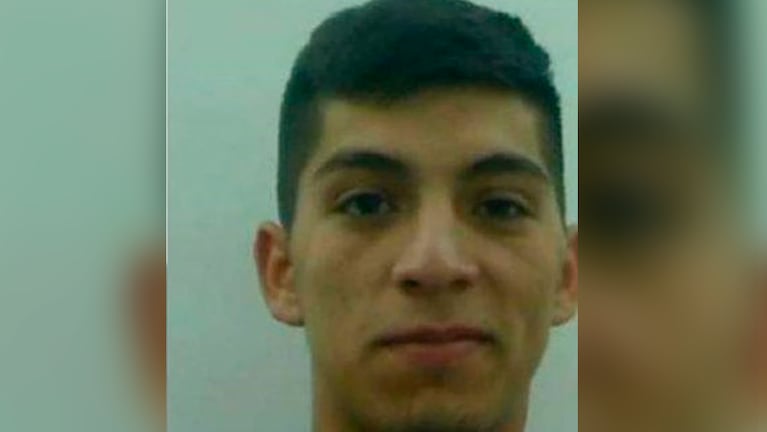 Buscan a tres delincuentes prófugos en Córdoba: las fotos