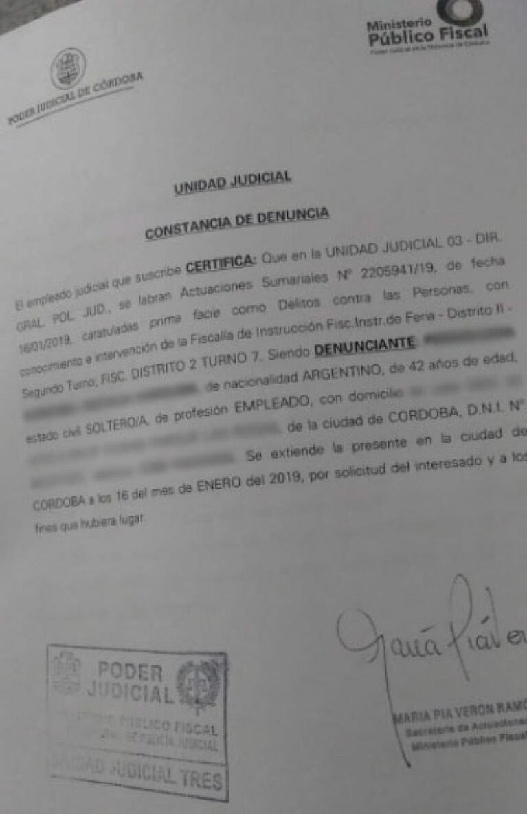 Buscan a una perrita con discapacidad que fue adoptada, maltratada y abandonada