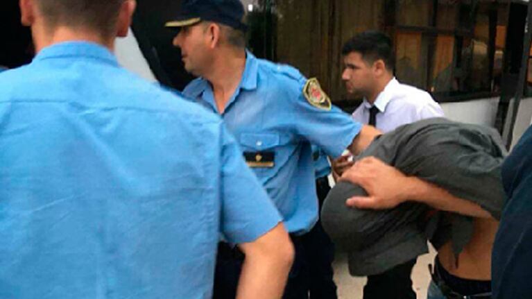 Buscan al delincuente de 22 años en el sur de Córdoba y el norte de La Pampa.