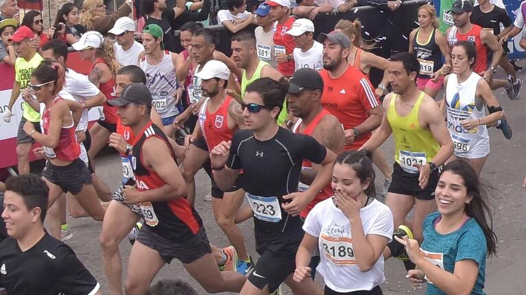 Buscan regular las maratones en la ciudad