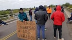 Cada vez son más las acusaciones por violación de derechos humanos. El PJ le dio su apoyo al gobernador.