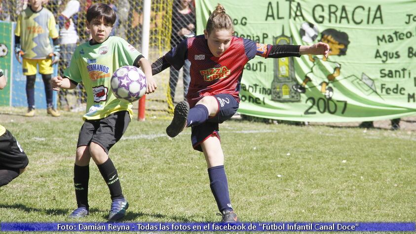 Calchín derrotó a Villa Allende 3-2 en los penales.