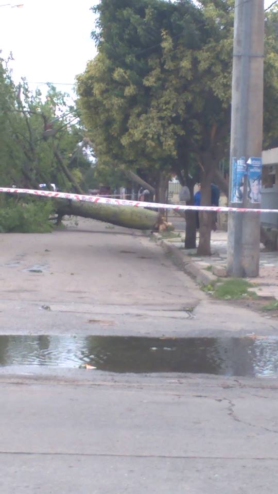 Calle cortada: Fragueiro al 3700. Fotos de Yohana. 