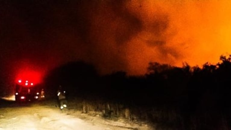 Calorón y otro día con riesgo extremo de incendios en Córdoba: contuvieron cuatro en la madrugada