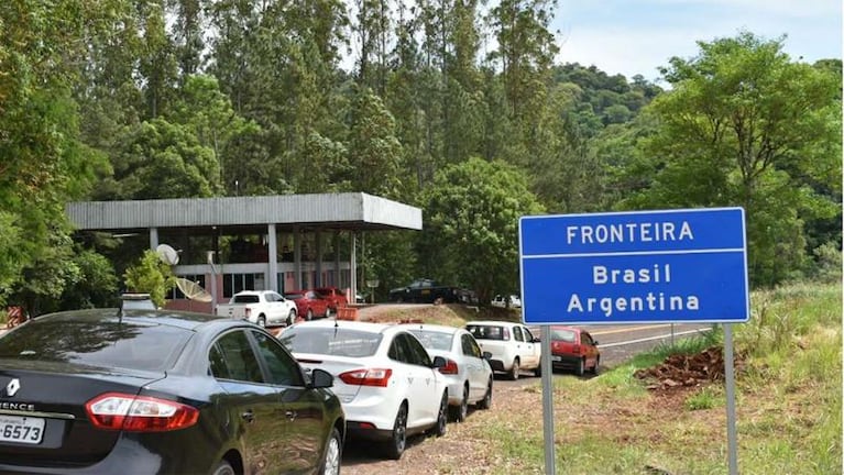 Cambios en los requisitos para argentinos y residentes que ingresen al país