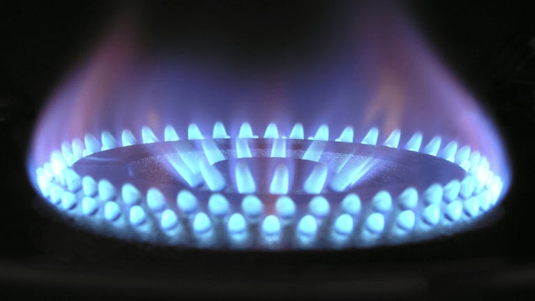 Cambios en los subsidios de gas natural para zonas frías: cómo se accede al beneficio y a quiénes alcanza