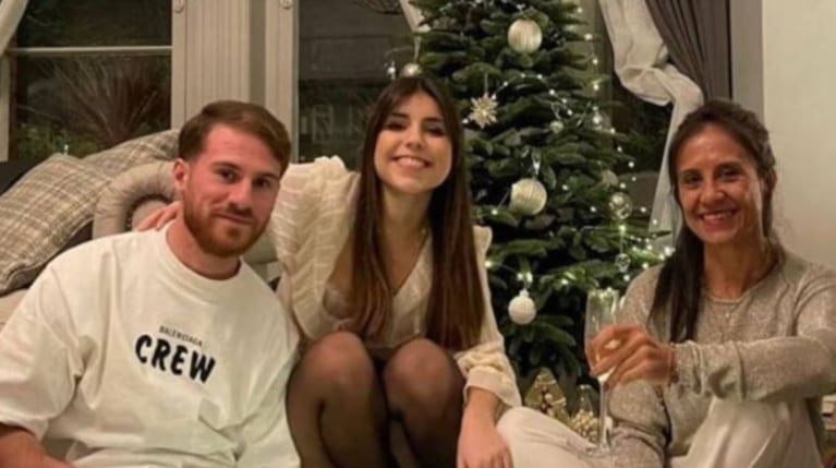 Cami Mayan pasó fiestas con la familia Mac Allister.