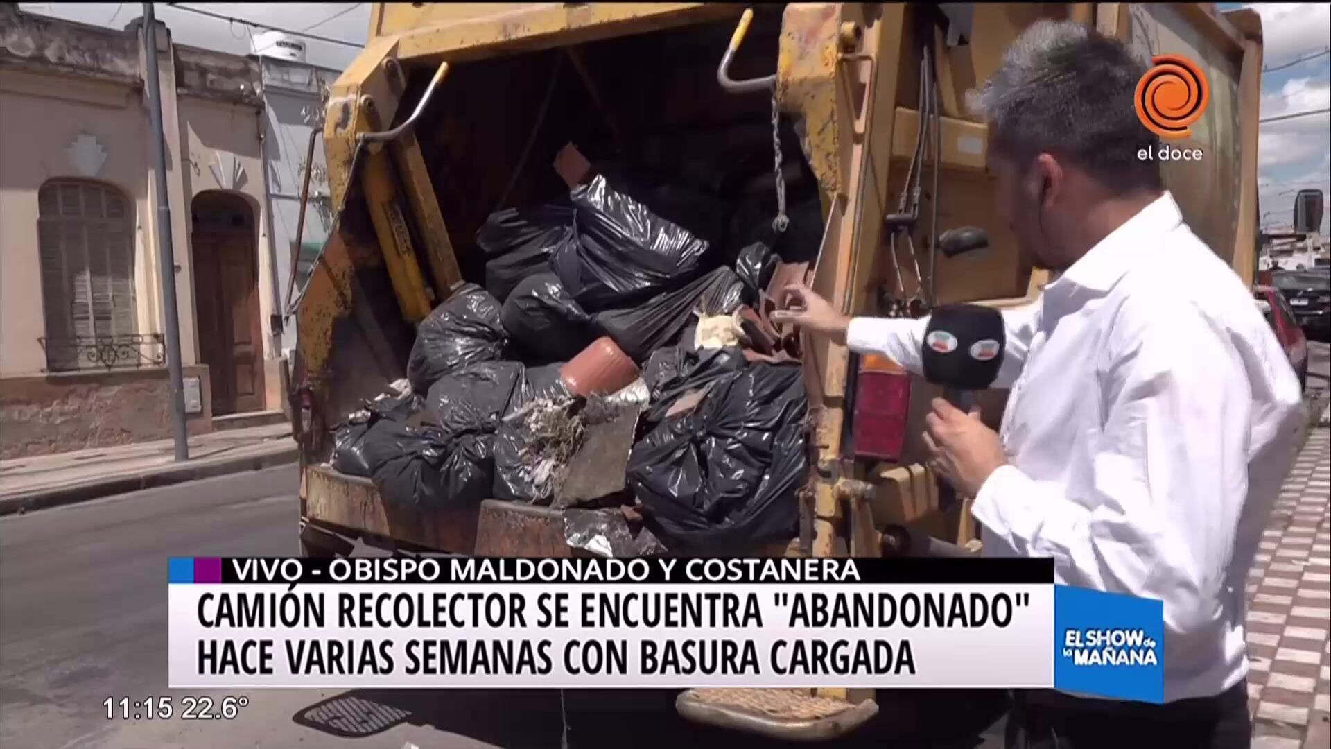 Camión de basura con dos meses de abandono