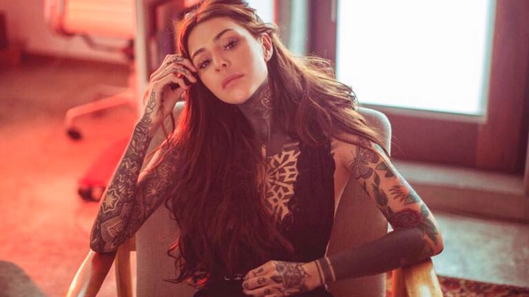 Cande Tinelli, cada vez muestra más de su cuerpo.