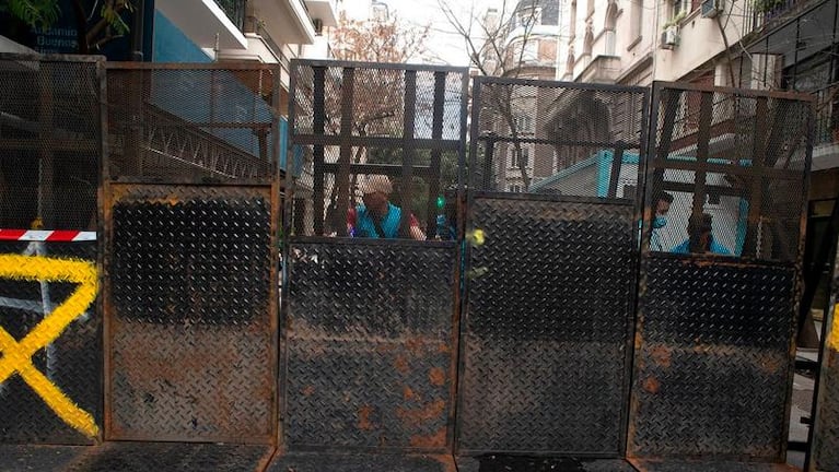 Caos y disturbios en la marcha K en Recoleta: fuerte cruce entre el Gobierno y la oposición