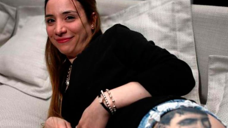Carla Miranda luce con orgullo su tatuaje hot de Lio Messi.
