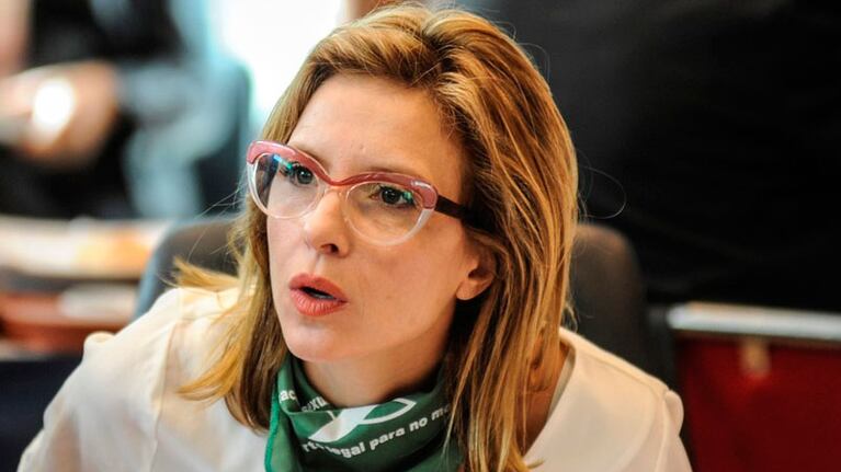 Carla Peterson fue cuestionado por el mensaje que escribió en las redes sociales.