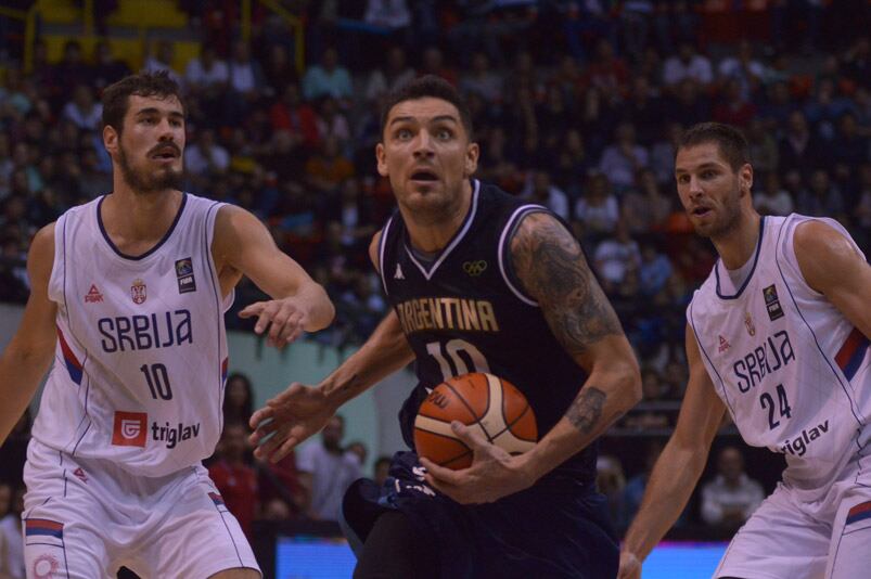 Carlos Delfino fue la gran figura y el goleador argentino. Foto: Lucio Casalla / ElDoce.tv. 