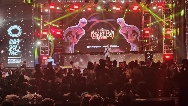 Carlos Paz celebró a sus artistas.