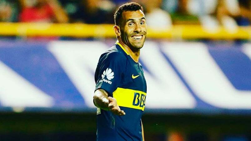 Carlos Tevez desmintió haber jugado un picadito.