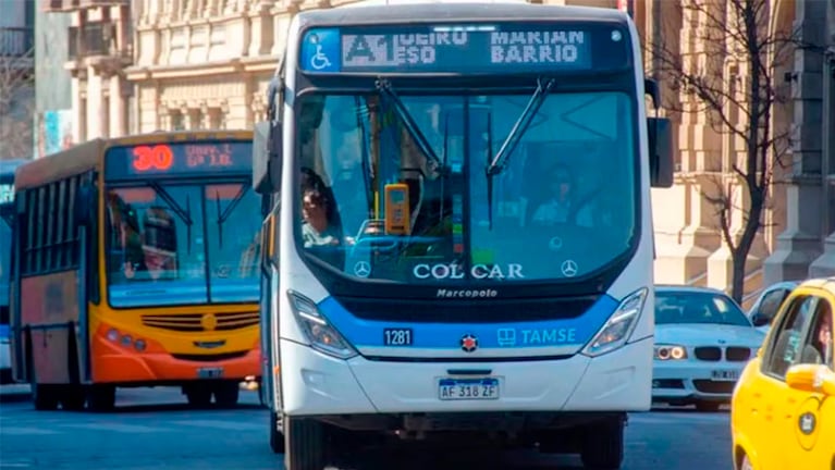 Carnavales en Córdoba: las calles cortadas y los desvíos del transporte urbano