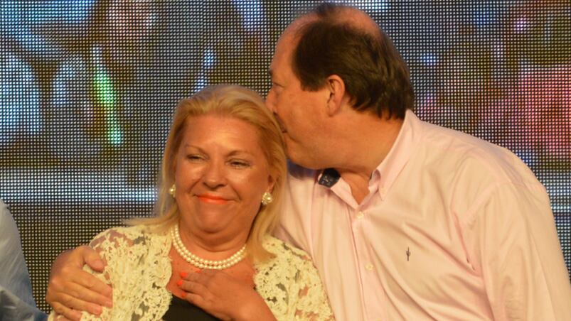 Carrió y Sanz celebraron con Macri. Foto: Lucio Casalla / ElDoce.tv