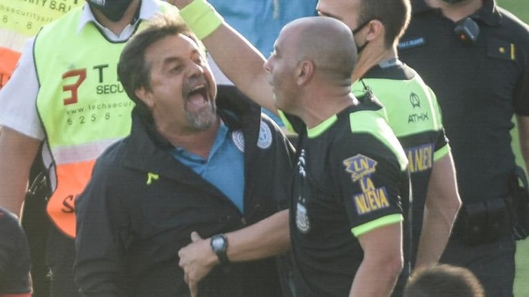 Caruso estalló sobre el final del partido y podría recibir una dura sanción.
